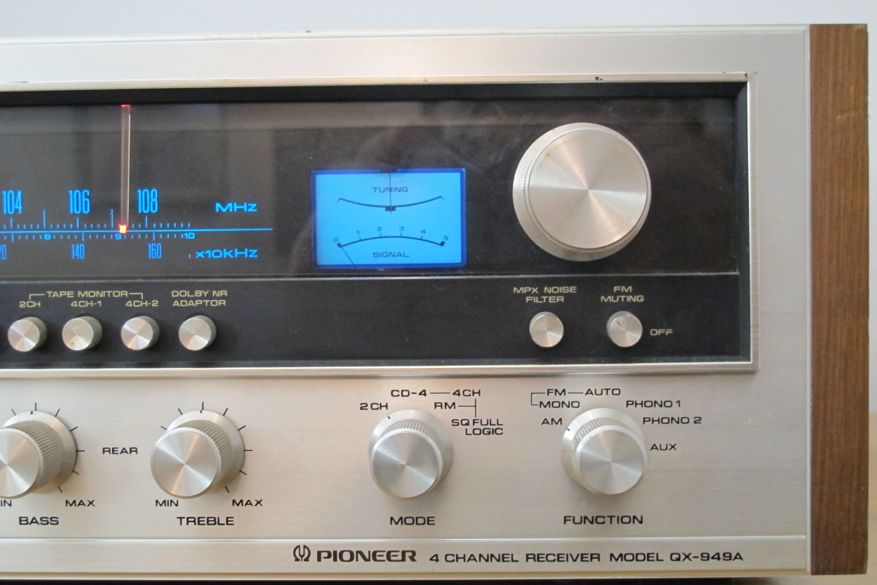 Vintage Receiver Pioneer amplifier