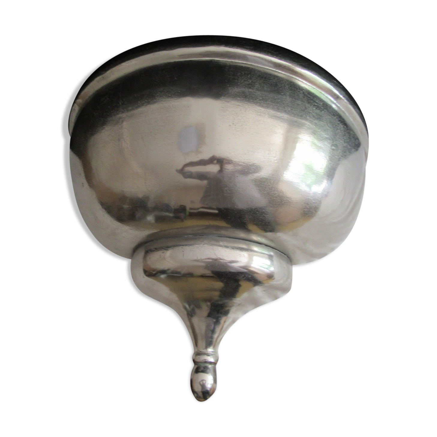 Modern aluminum cast-iron wall shelf