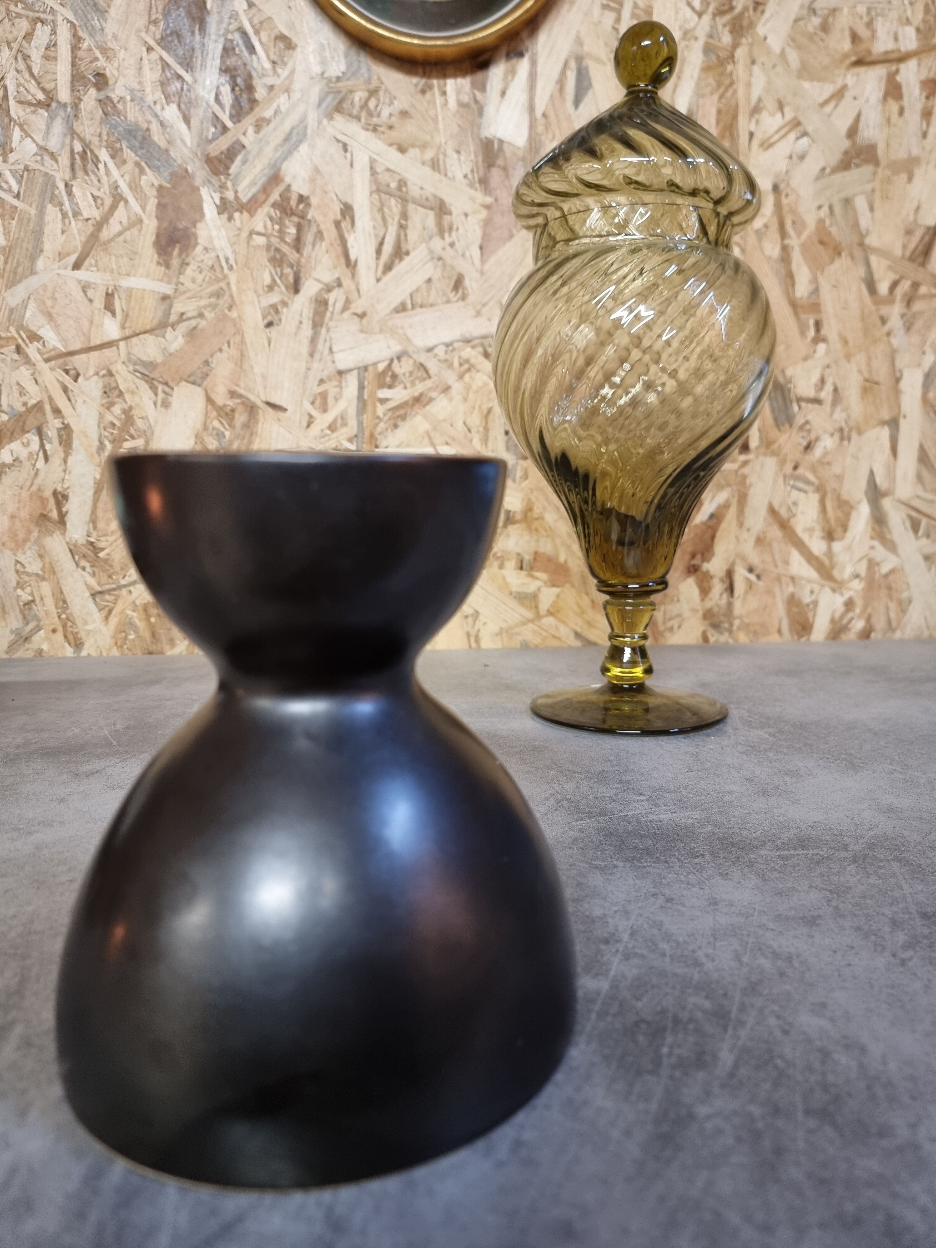Ceramic candle holder