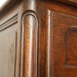 Louis XV style commode in solid oak, 20th century.