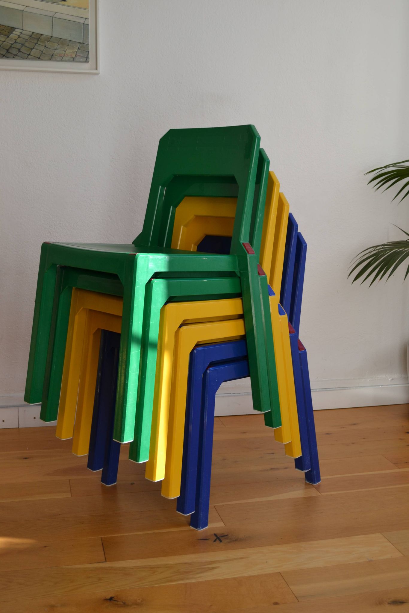 Set of 6 Altaïr chairs at Stamp by Henry Massonnet 80s era Menphis Postmodernism