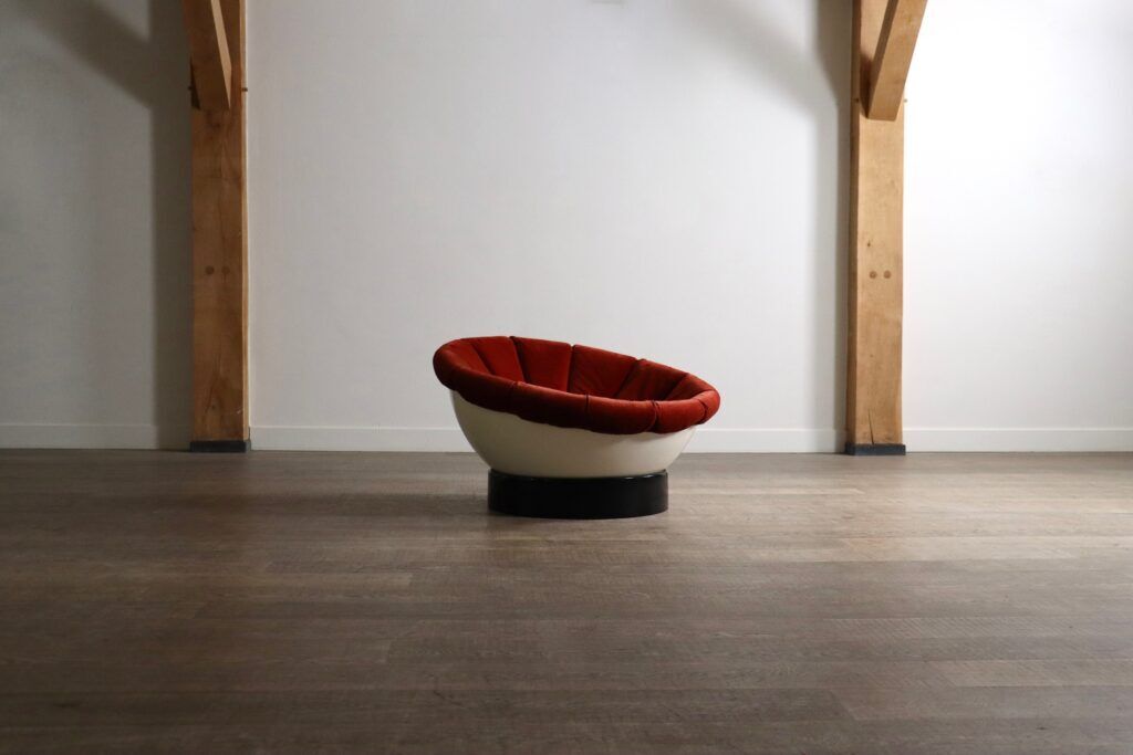 Luciano Frigerio Girasole lounge chair, Italy 1960s