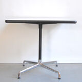 Contract Quadra dining table by Charles and Ray Eames for Vitra