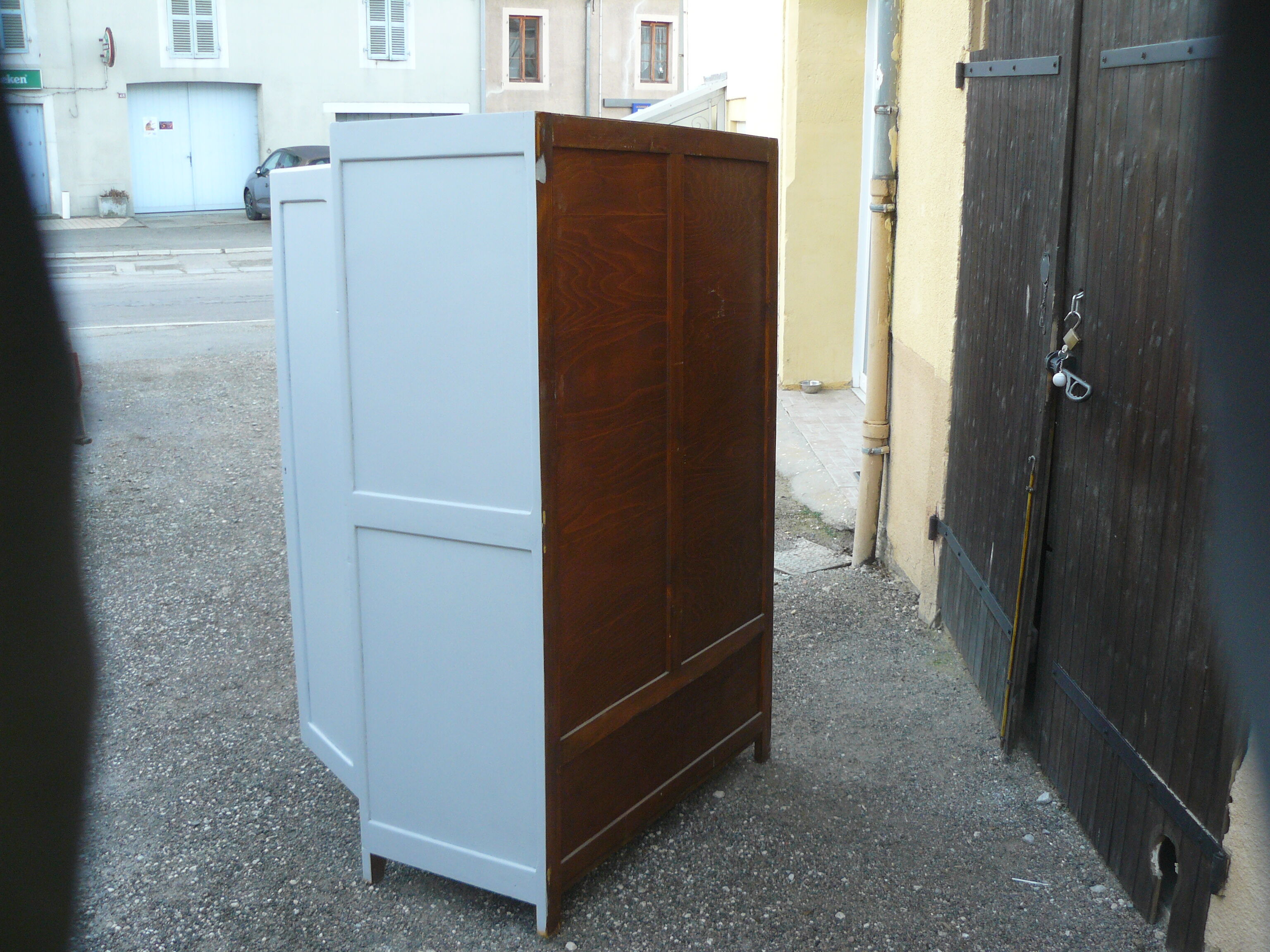 Armoire deux portes