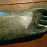 Ashtray in carved and polished stone.