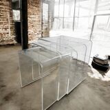 Tables gigognes et tables d'appoint vintage en plexiglas