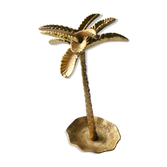 Empty pocket metal palm