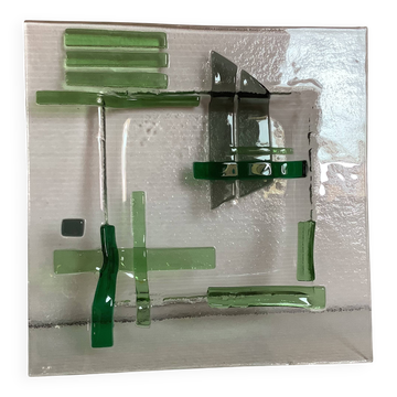 Pocket tray with green glass paste inlays