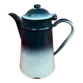 Enameled coffee pot