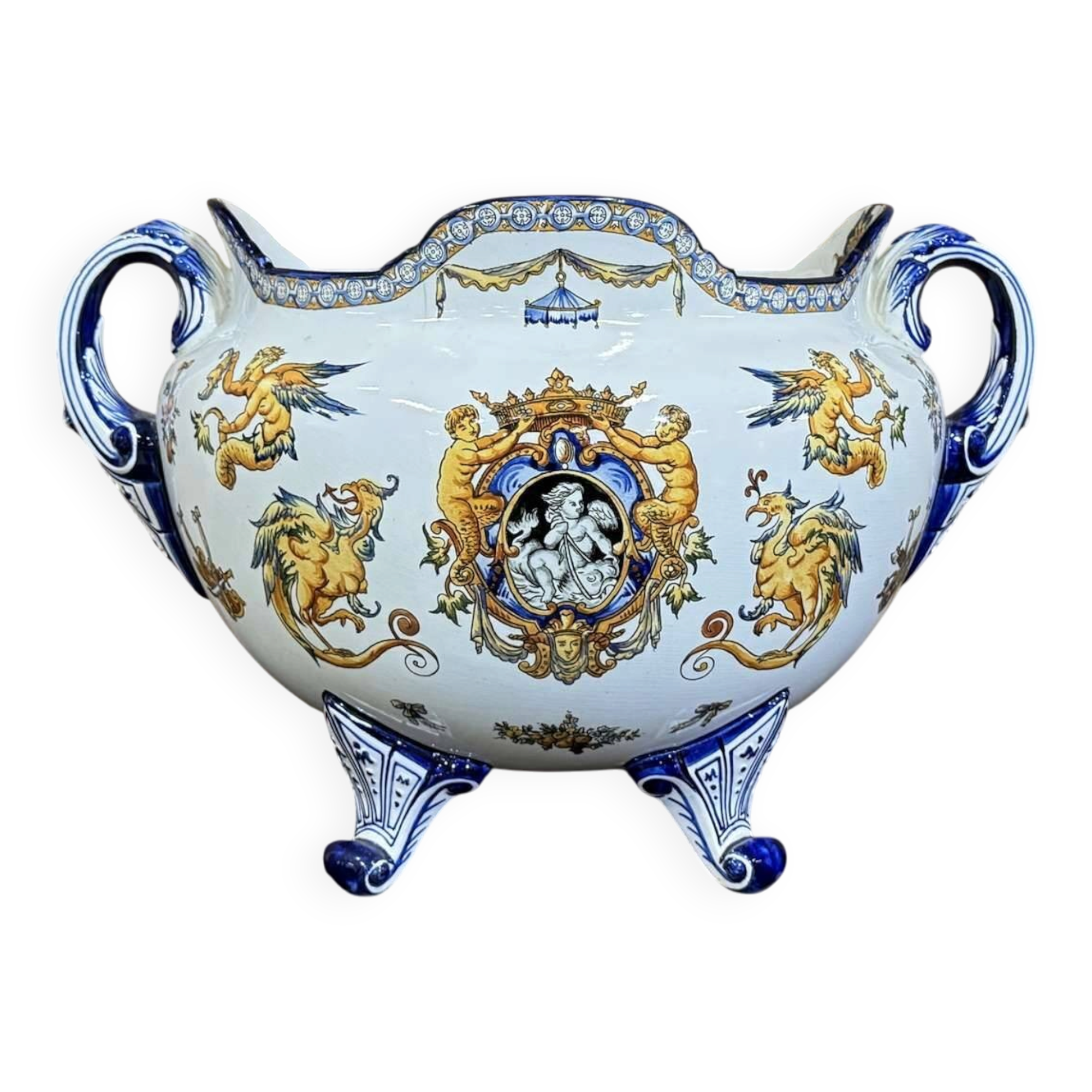 Gien earthenware cache pot from the late 19th century with Renaissance decoration.