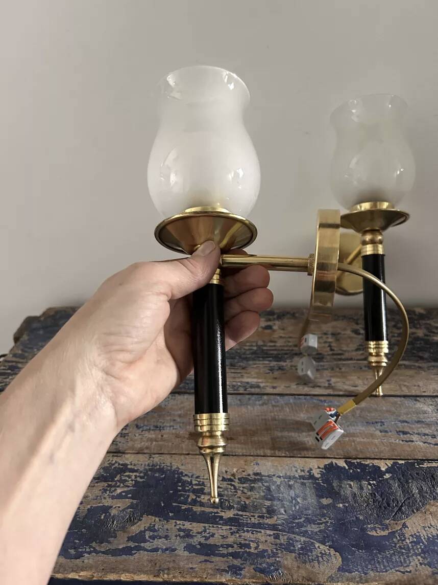 Pair of wall sconces