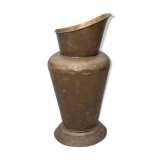 Pot en laiton