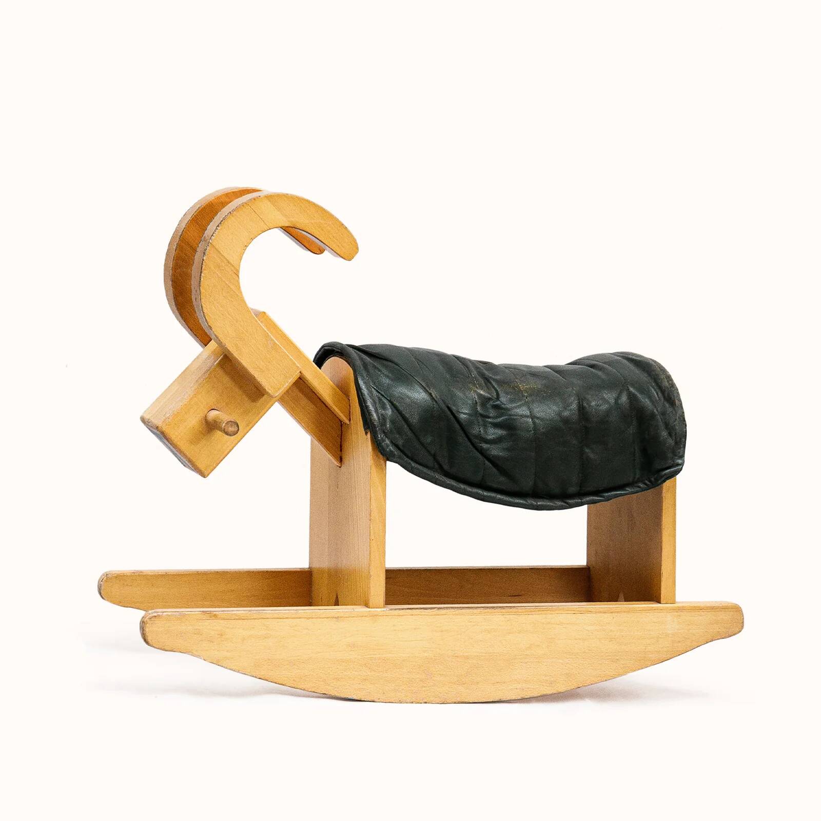 Bouc à bascule en bois vintage du milieu du siècle des années 1960