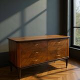 An Italian chest of drawers from the mid-20th century.