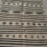White and black berber kilim 100x150cm