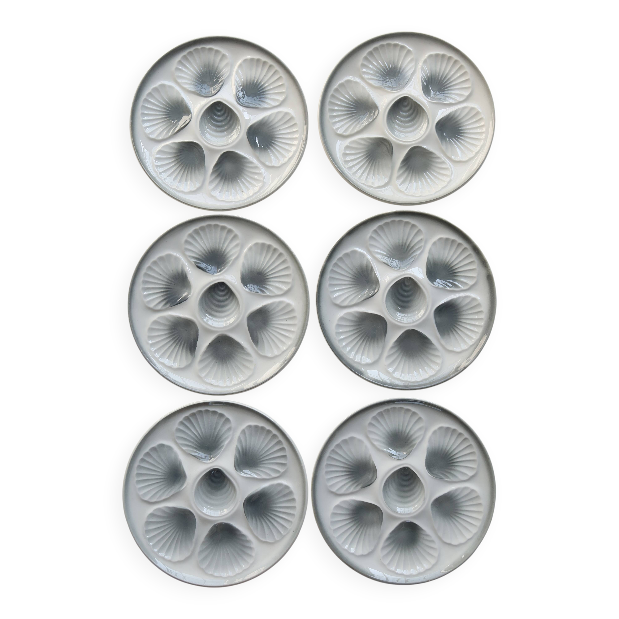 6 vintage Moulin des Loups earthenware oyster plates in shades of blue and grey