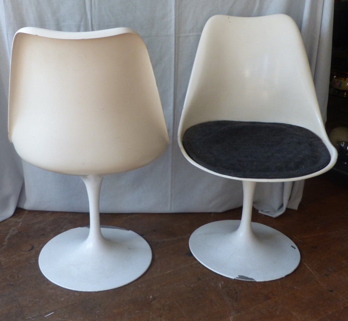 Series of 4 tulip chairs by Eero Saarinen for Knoll