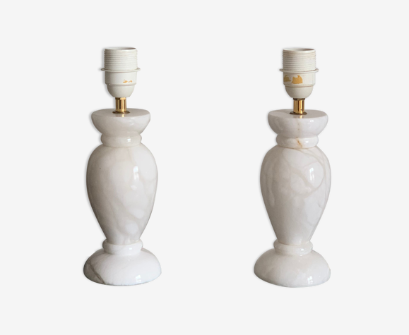 Pieds de lampe en albâtre