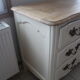 Commode arbalète