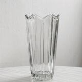 Crystal vase large flower petals.