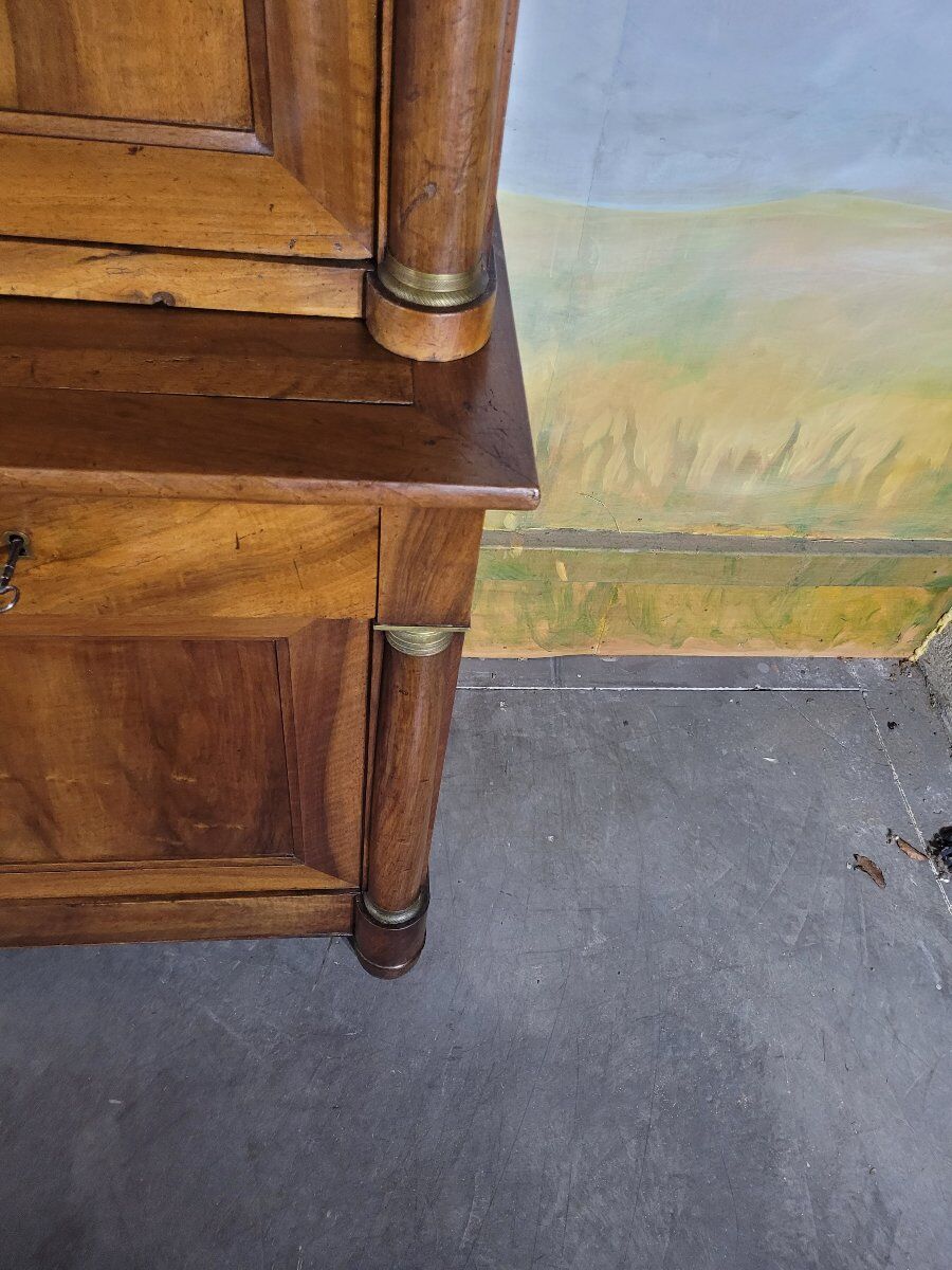Buffet deux corps Empire en noyer
