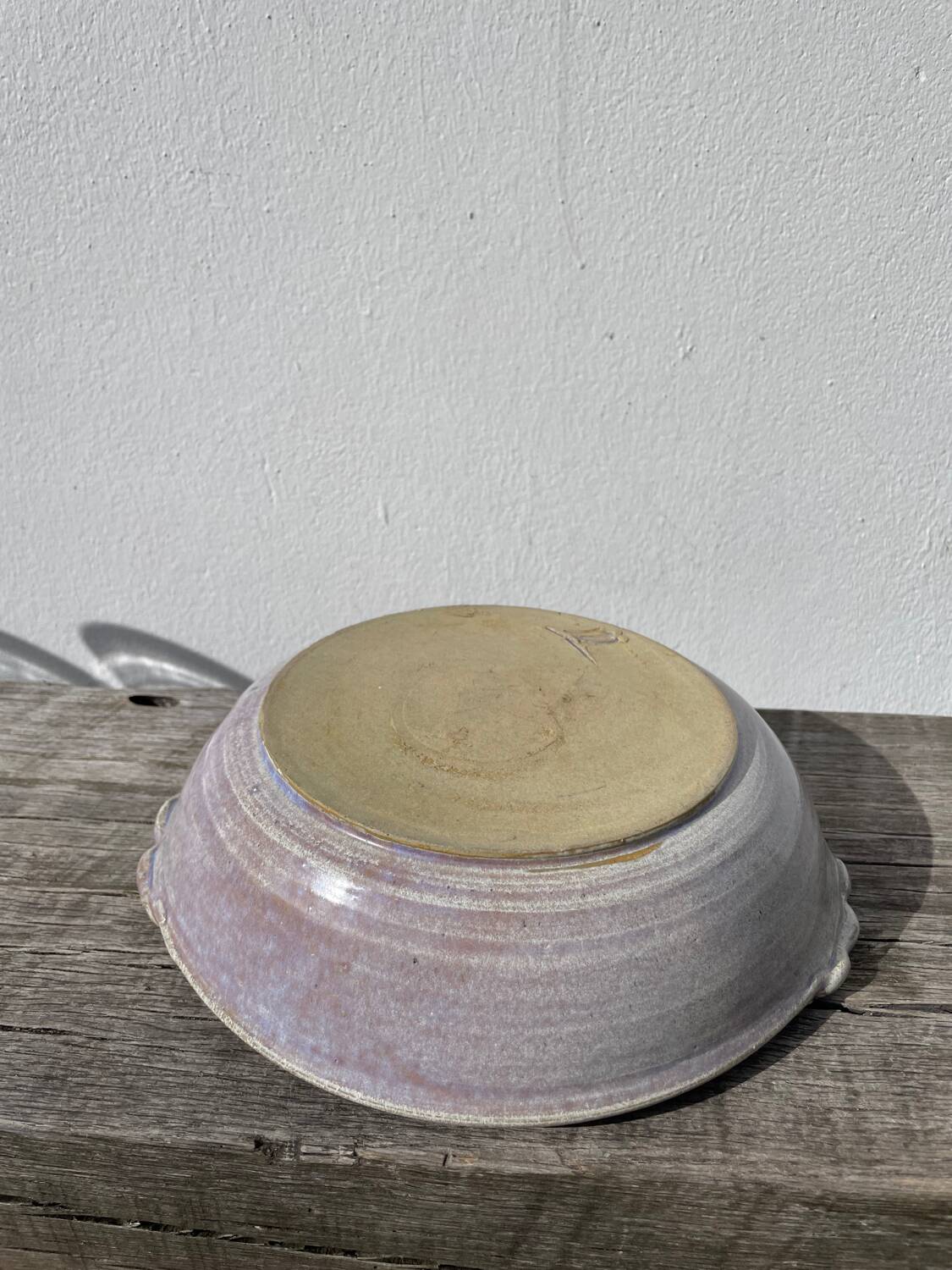 Ceramic pottery salad bowl