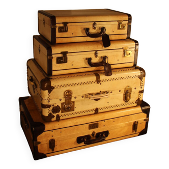 Suitcase set