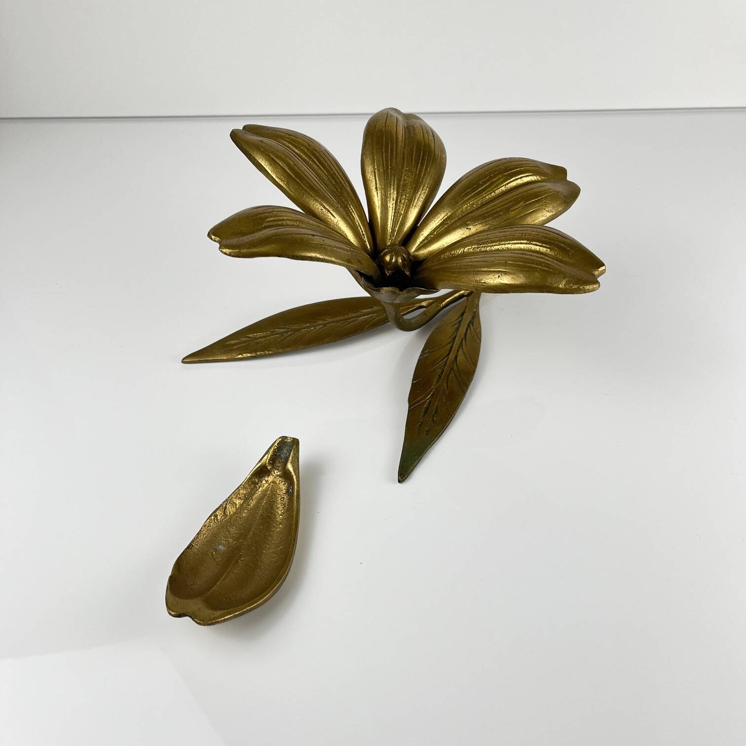 Cendrier Fleur en Laiton, 1970, grand modèle