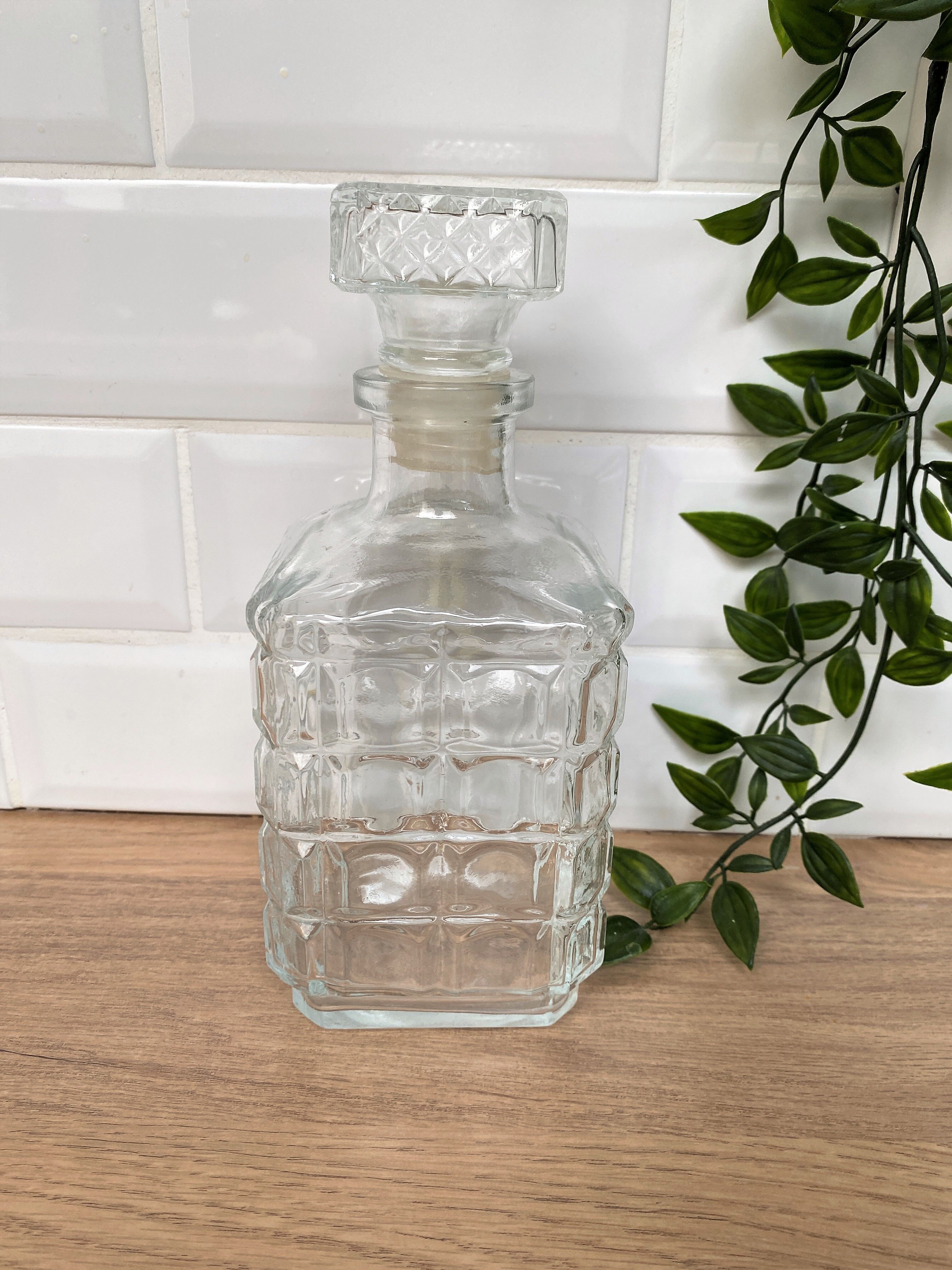 Luminarc whisky decanter