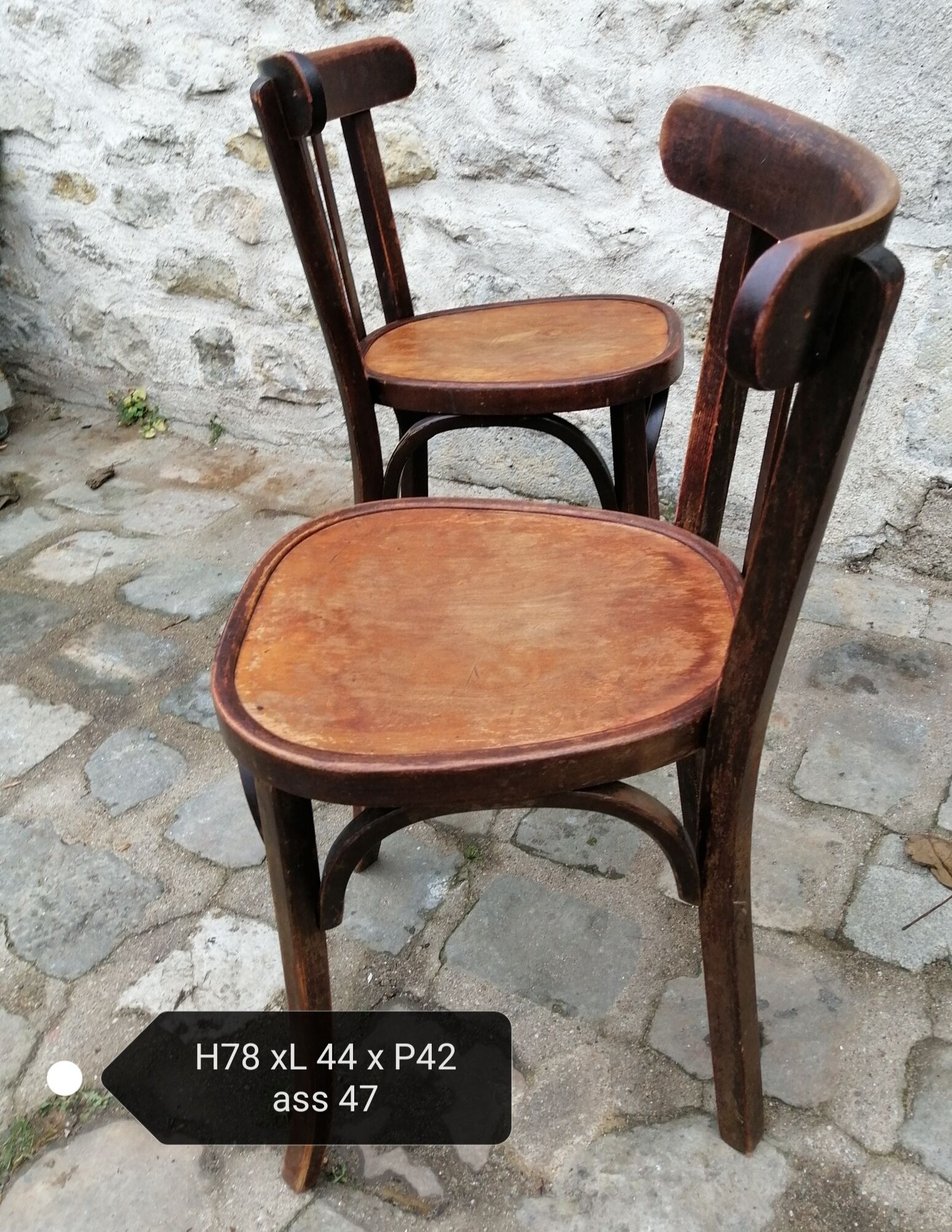 Bistro chair duo