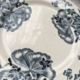 4 flat ironware plates “Les Violettes” Salins