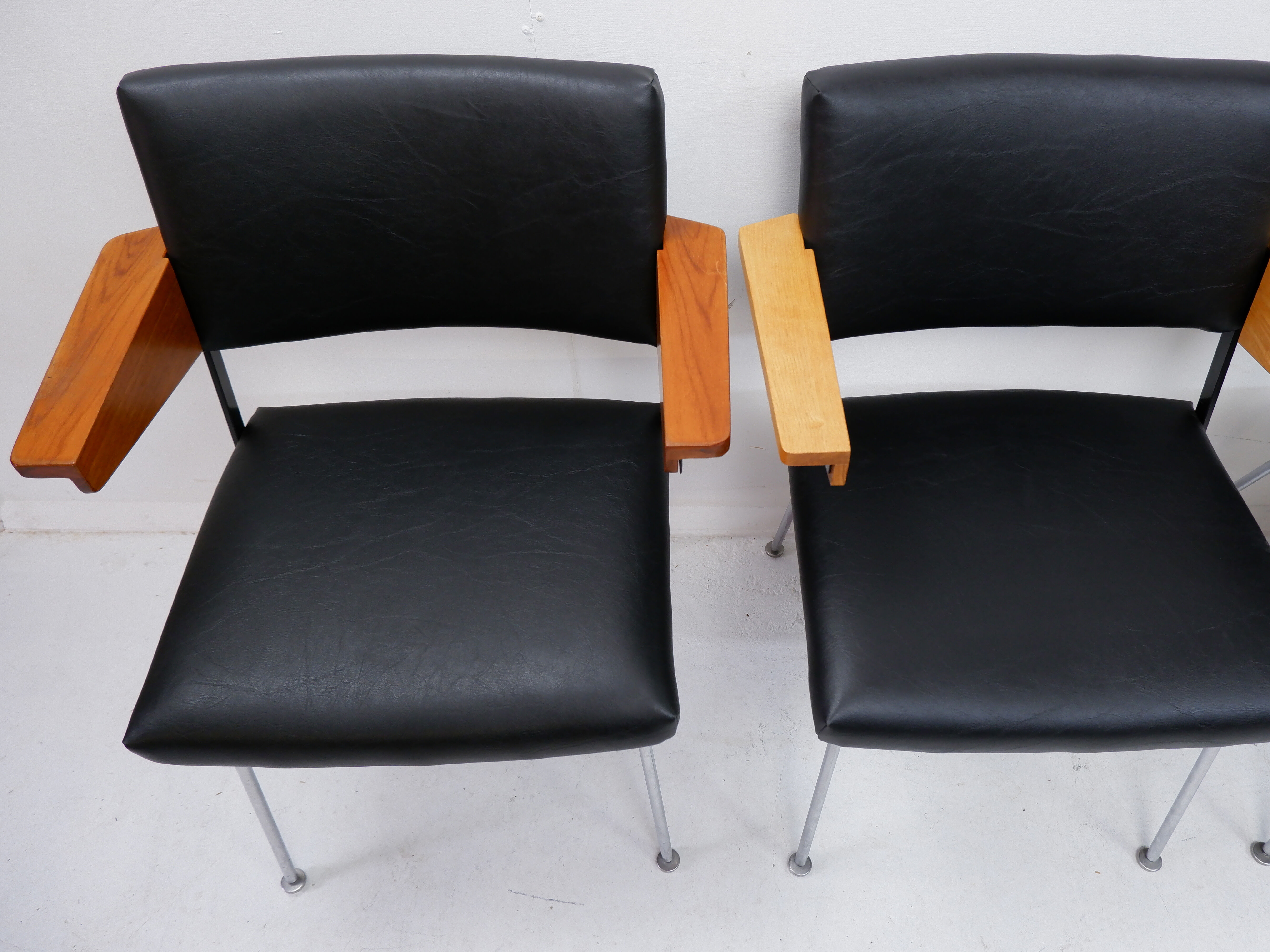 Ensemble de 4 fauteuils par A. Cordemeyer pour Gispen, années 1960