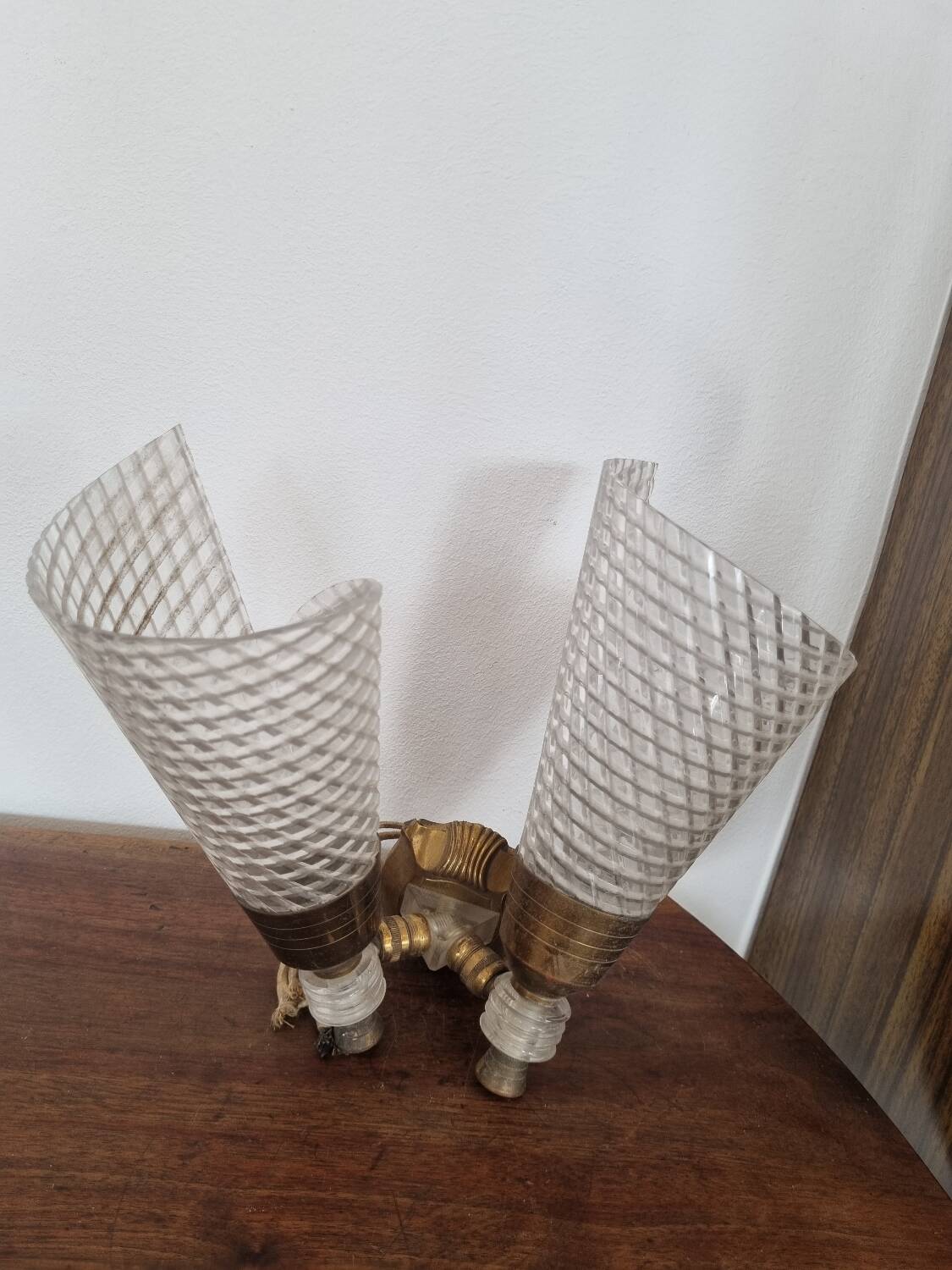 Vintage rockabilly horn wall lights