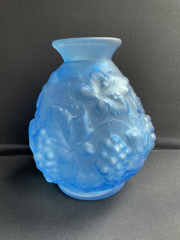 Blue Art Deco vase signed Etaleune Paris France