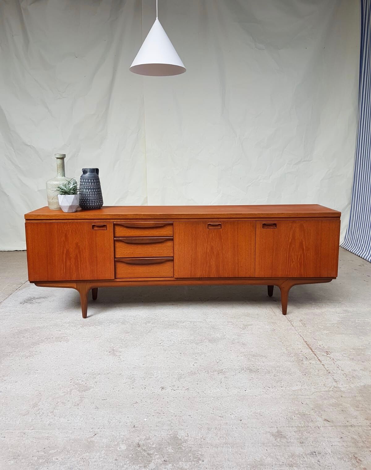Greaves and Thomas teak sideboard credenza danish design