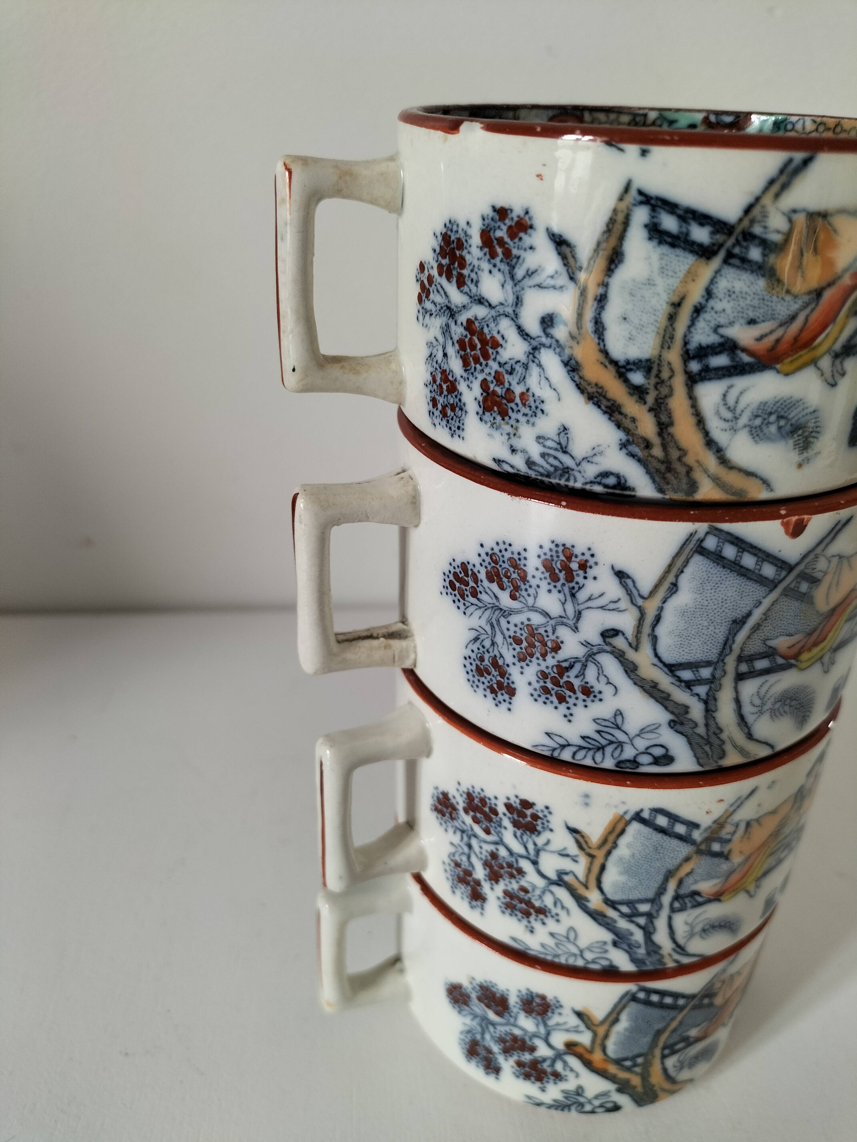 Ensemble de 4 tasses à bouillon Digoin & Sarreguemines, décor Timor