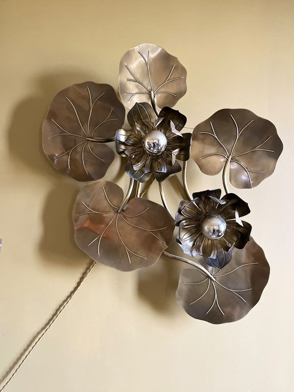 Large water lily wall lamp from the Florart house, 1960s-1970s