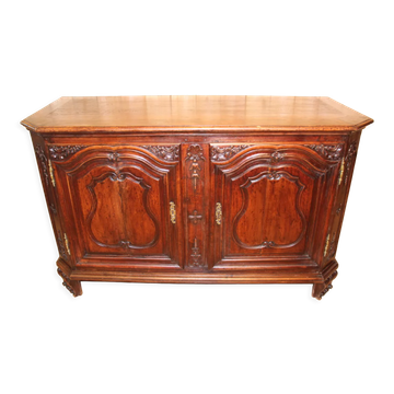 Buffet type de chasse en noyer d'époque XVIIIeme