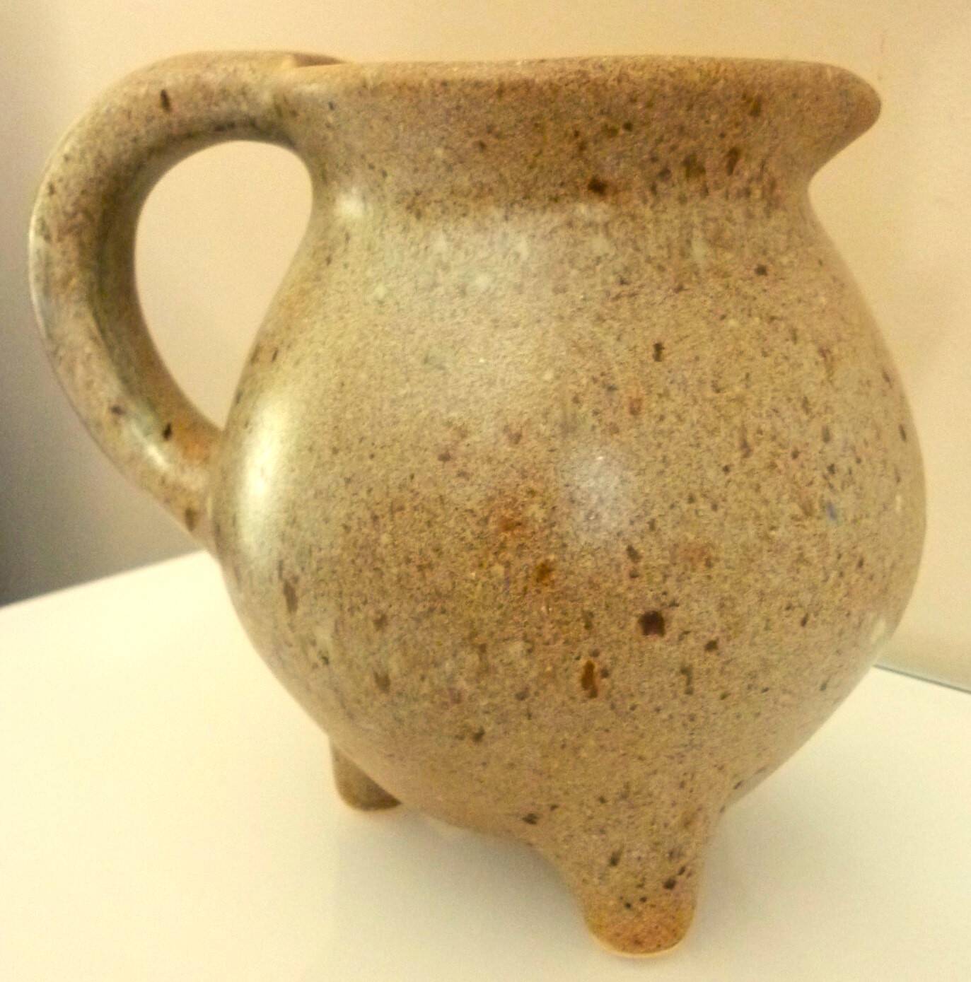 Tripod pitcher in glazed ceramic, signed Périgord pottery, 1950s/1960s