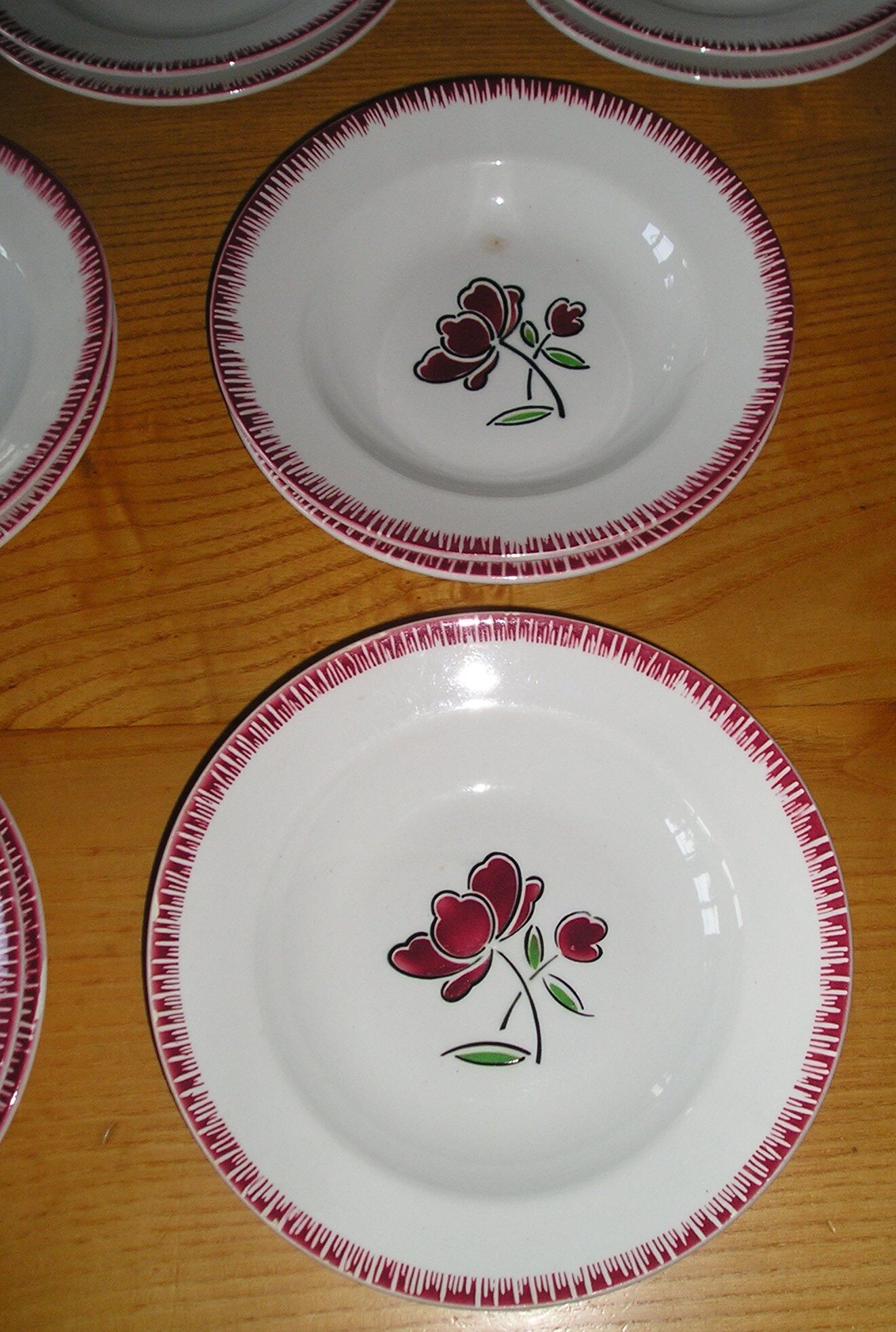 Service de table de 10 assiettes plates et 10 creuses Badonviller