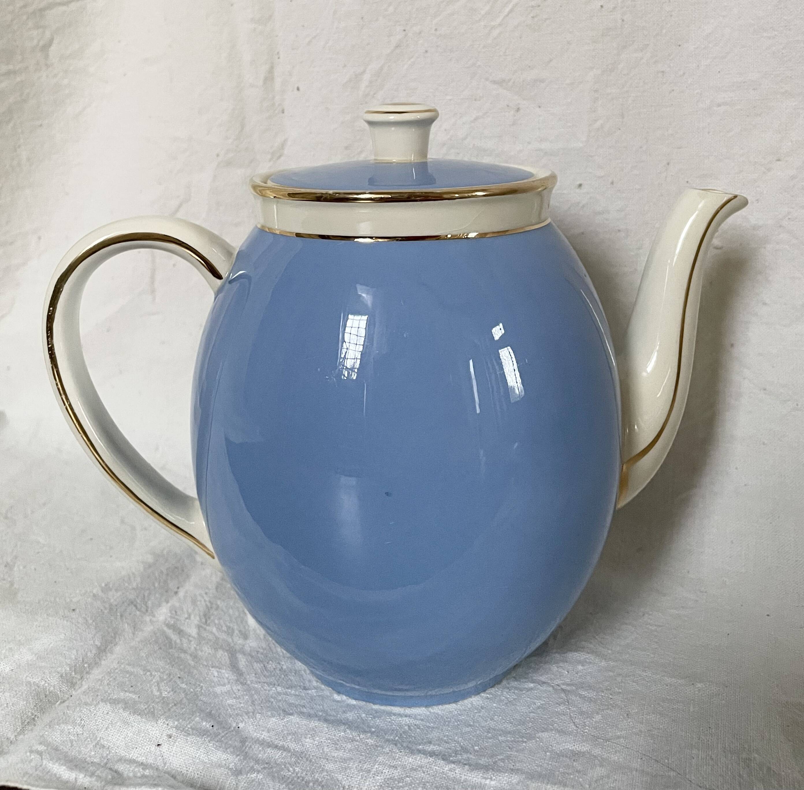 Villeroy and Boch Orléans model teapot