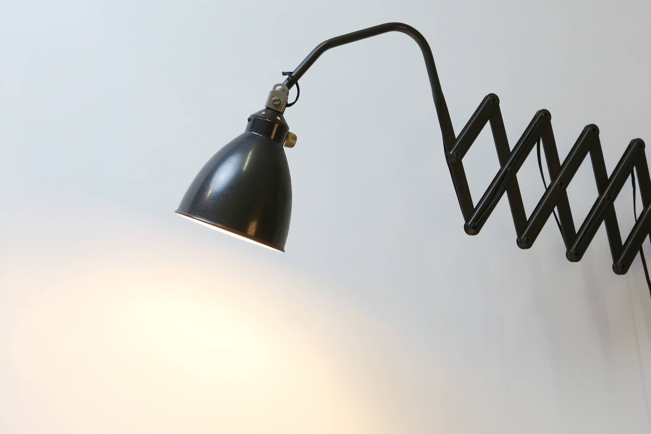 Bauhaus black metal agi belgium scissor wall lamp ca. 1920