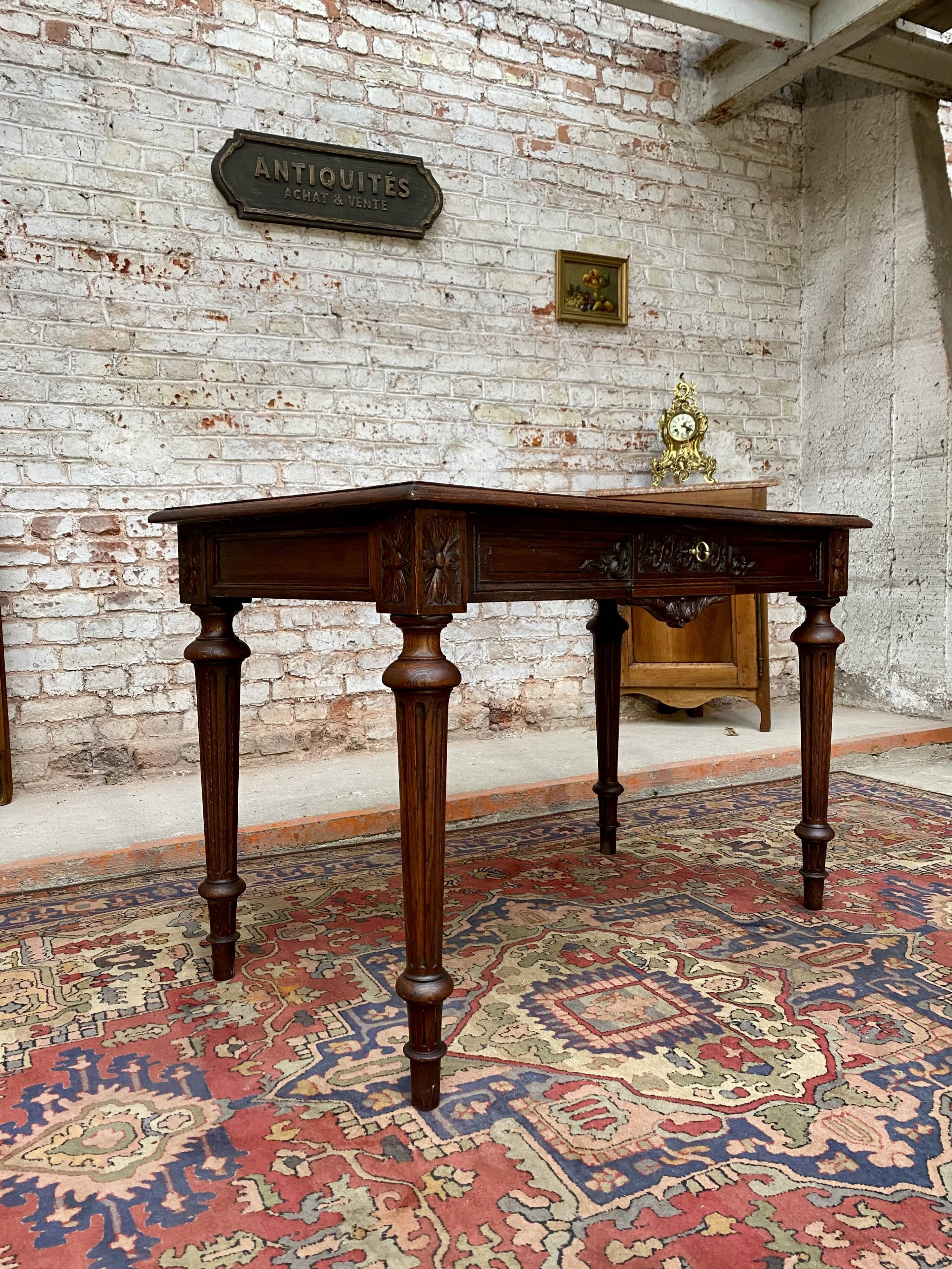 Double-sided desk in natural wood Louis XVI style