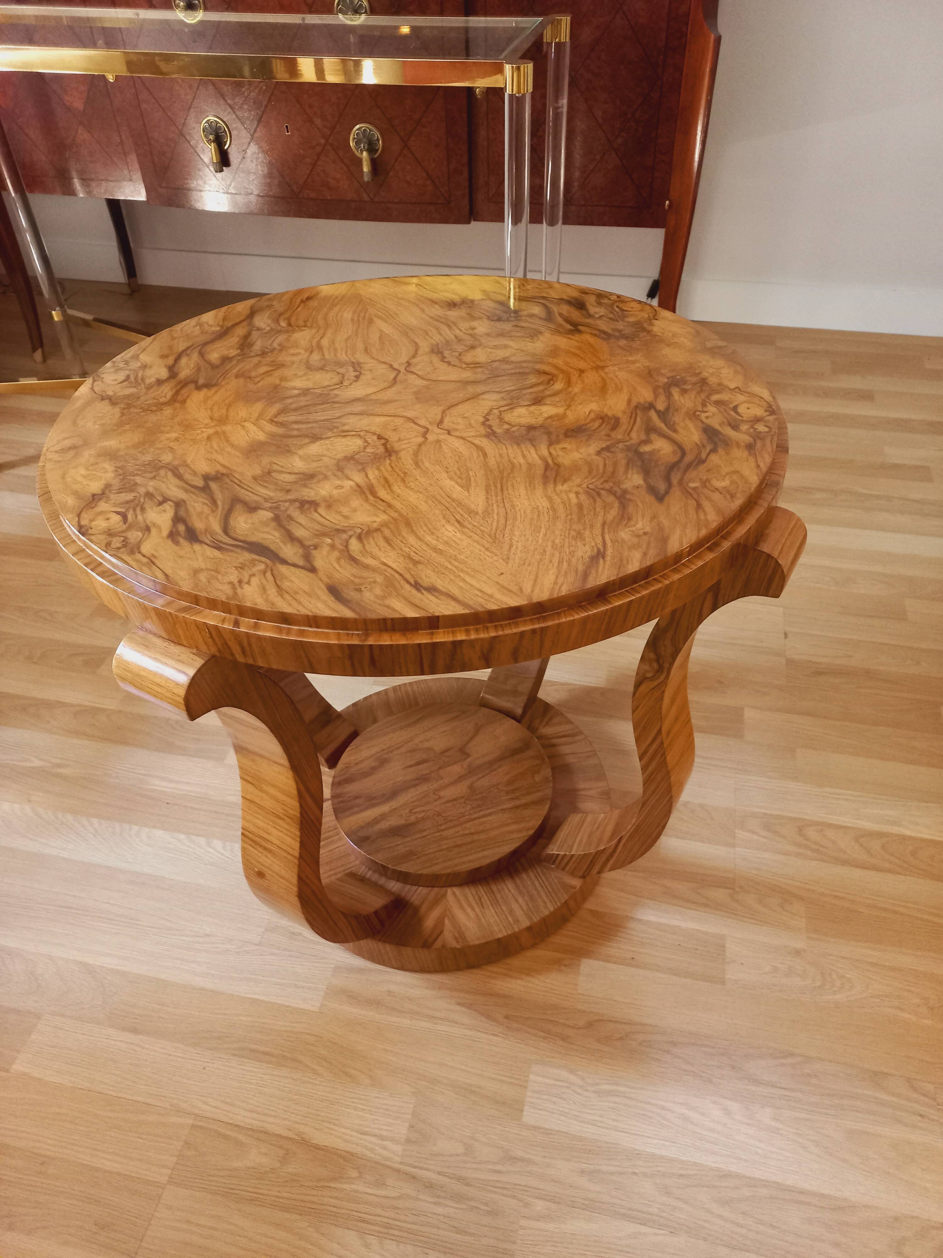 Round Art Deco pedestal table 1930