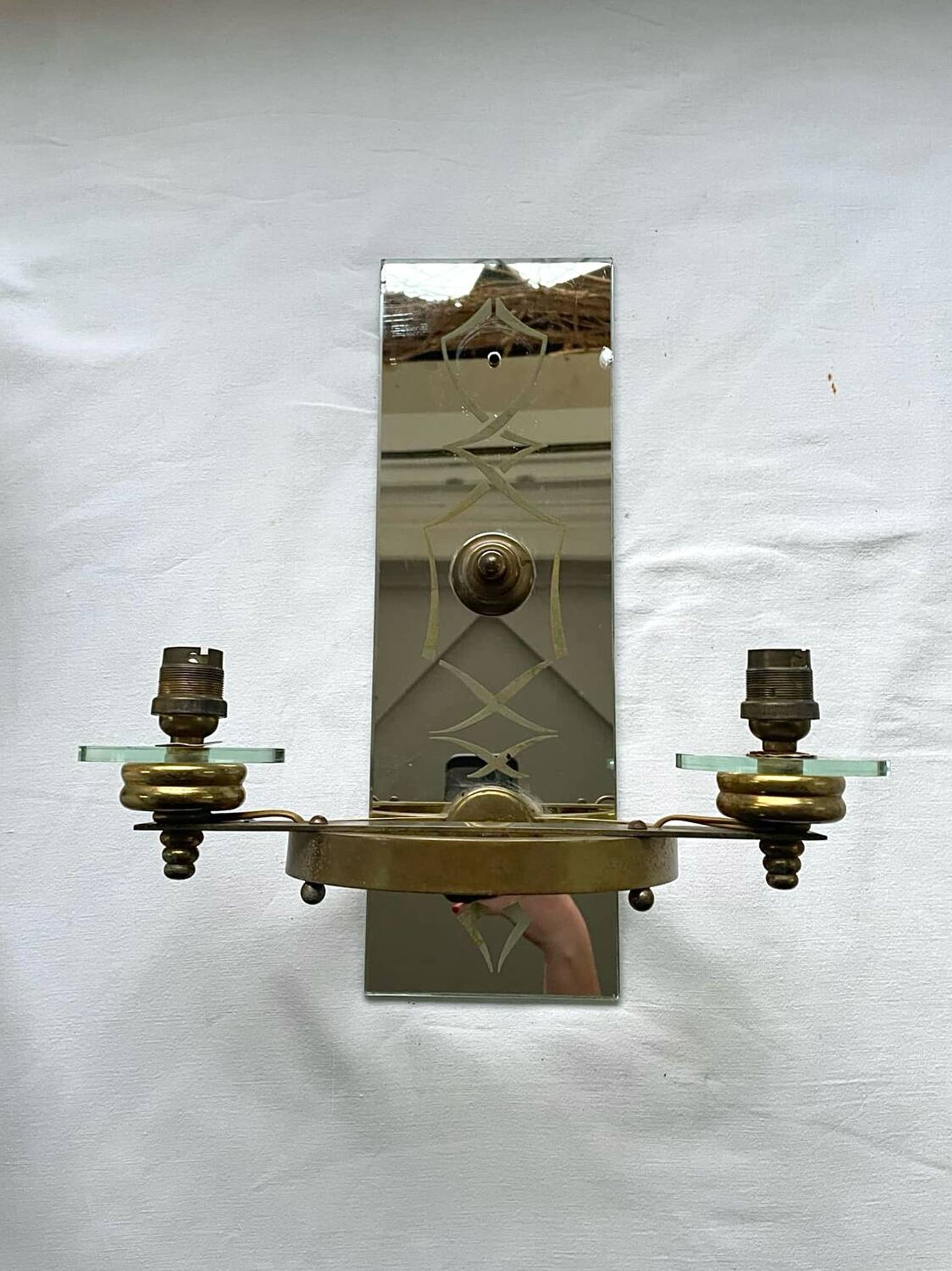 Pair of Italian art deco wall lights in mirror and brass, vintage, 1930s