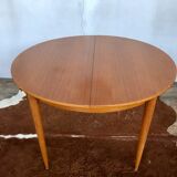 Large Scandinavian round table with 2 extensions, entirely made of teak
