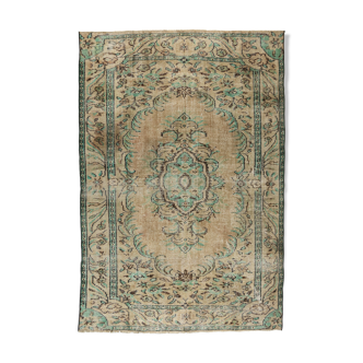 Anatolian handmade vintage rug