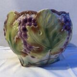 Pot cover St Clément in barbotine