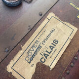 Ancienne malle cabine vintage