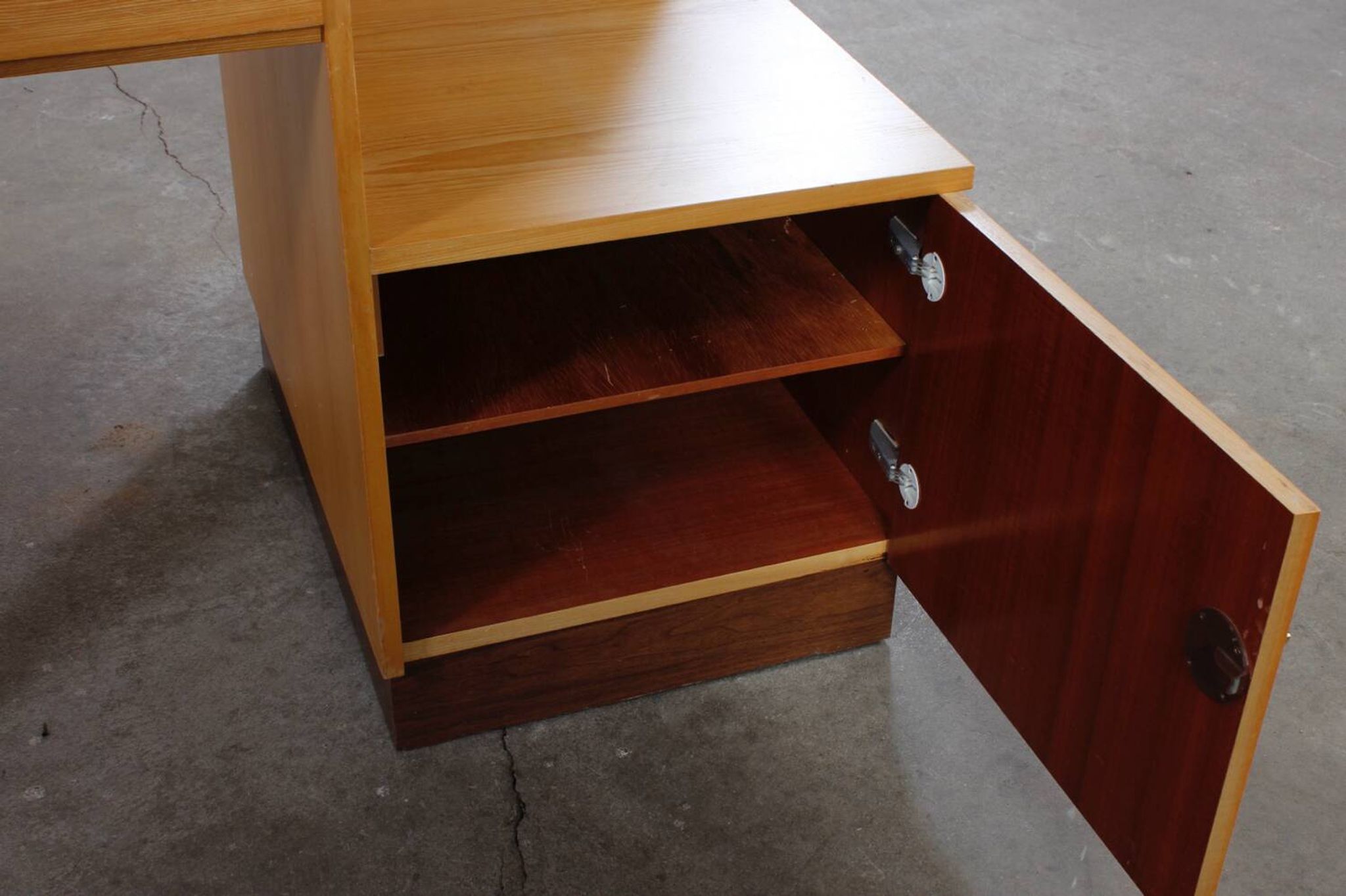 Vintage Bauhaus Schreibtisch mid century design 60er Jahre 70er